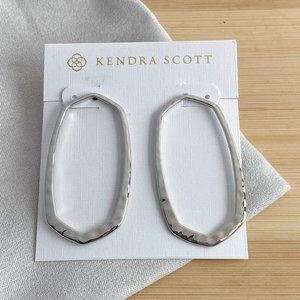 Kendra Scott Zorte Hoop Earrings in Silver